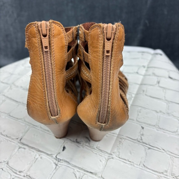 PIKOLINOS Tan Strappy Sandals with Comfortable design, 2.5” heel EU Sz 42/US 11 - Picture 3 of 11